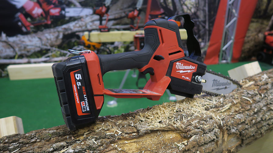 Tronçonneuse sans fil Milwaukee Tronçonneuse sans fil Milwaukee